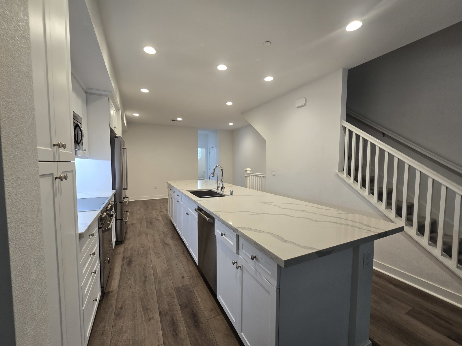 Modern Oceanside Home with Spacious Layout in a Desirable Community property image