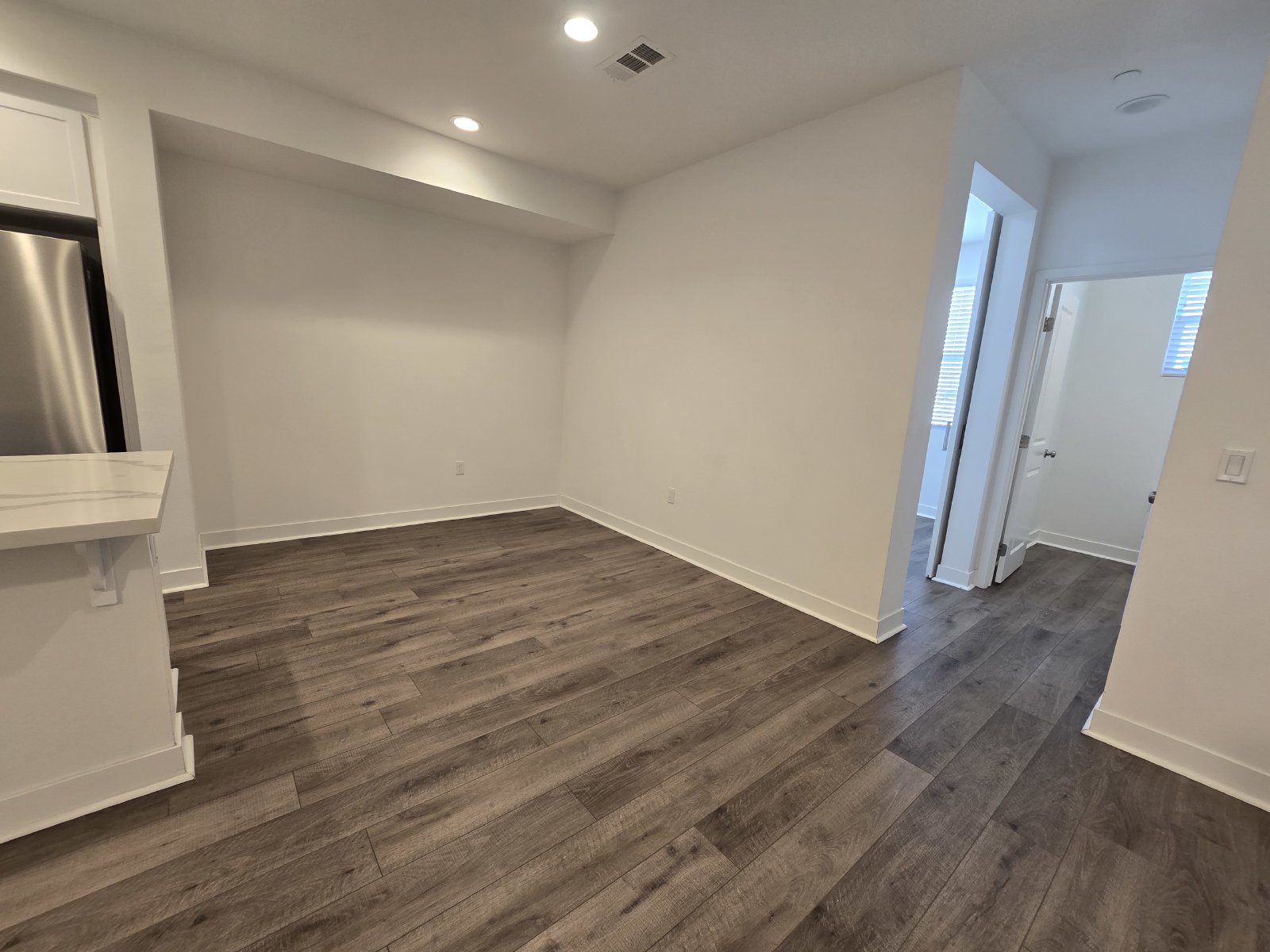 Modern Oceanside Home with Spacious Layout in a Desirable Community property image