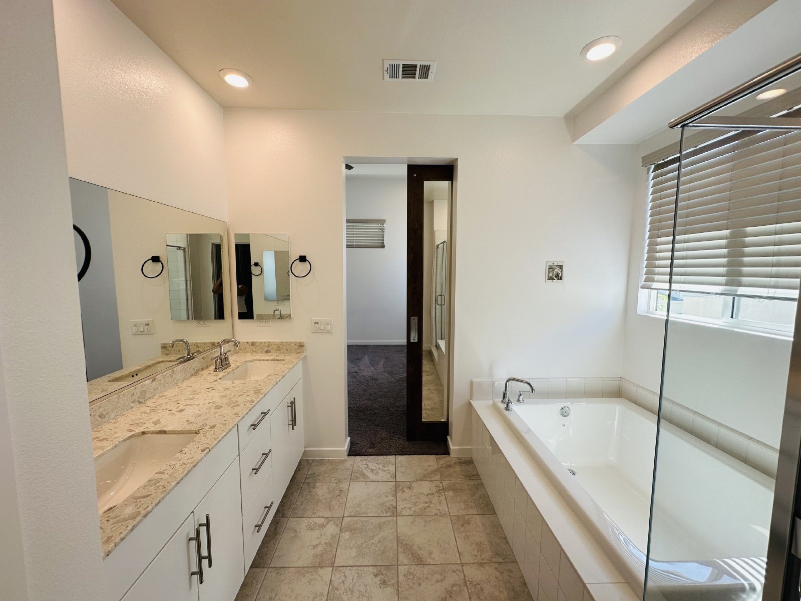 Modern Otay Ranch Home with Spacious Floor Plan & Community Amenities property image