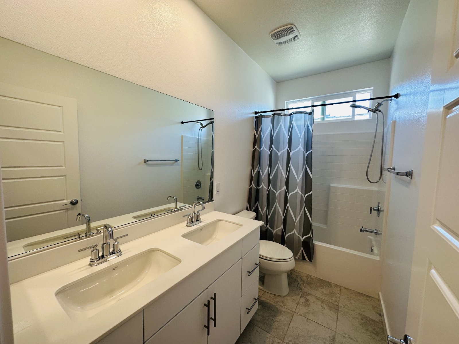 Modern Otay Ranch Home with Spacious Floor Plan & Community Amenities property image