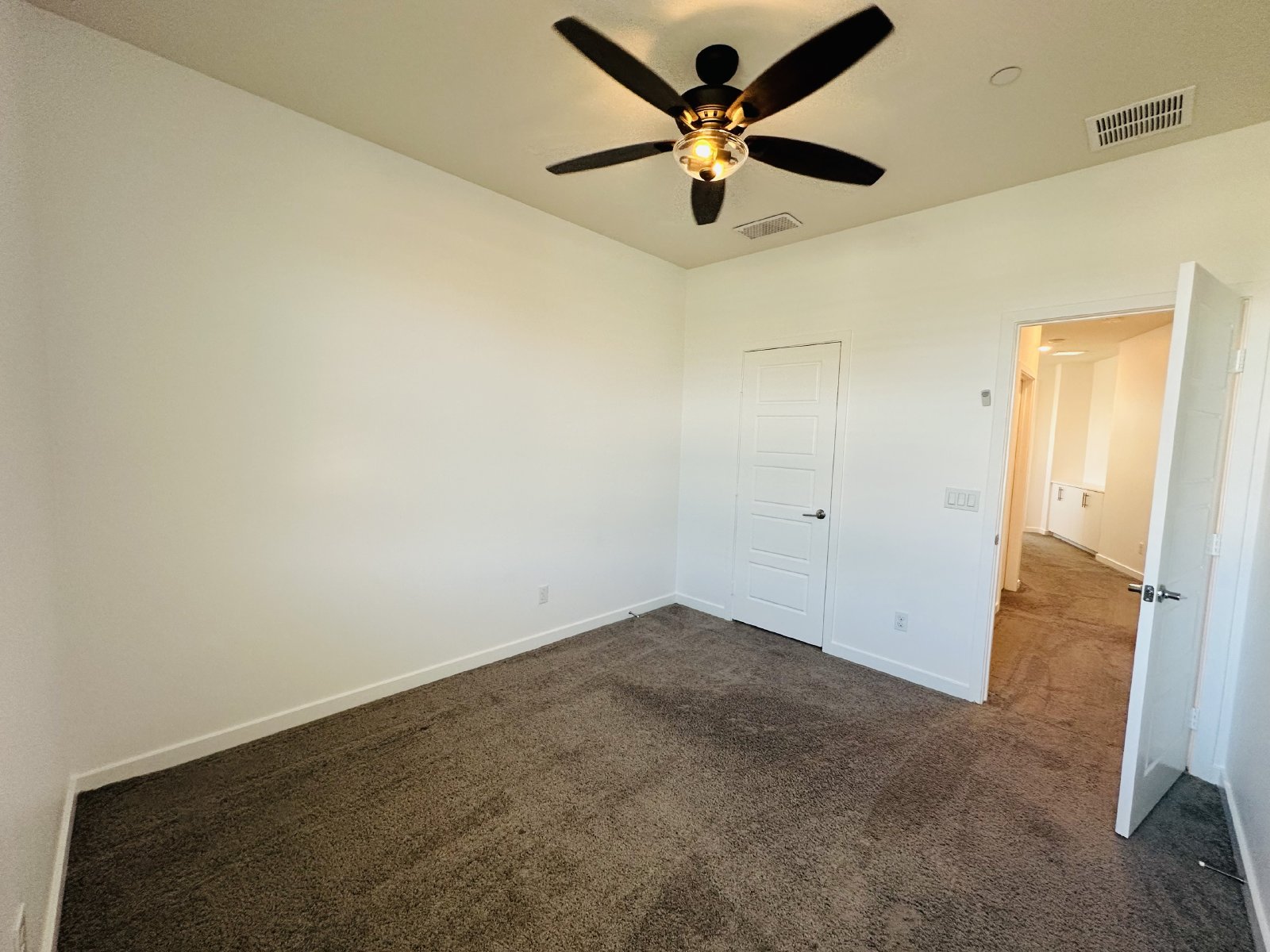 Modern Otay Ranch Home with Spacious Floor Plan & Community Amenities property image