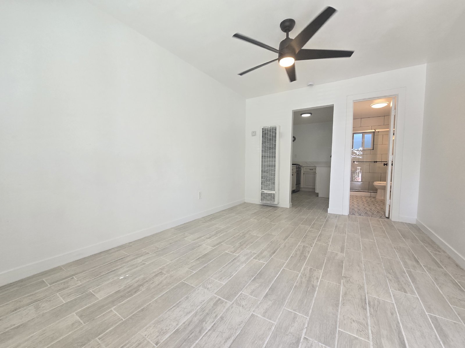 Charming Pacific Beach Apartment Just Blocks from the Beach property image