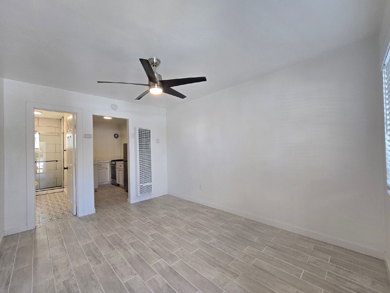 Charming Pacific Beach Apartment Just Blocks from the Beach property image