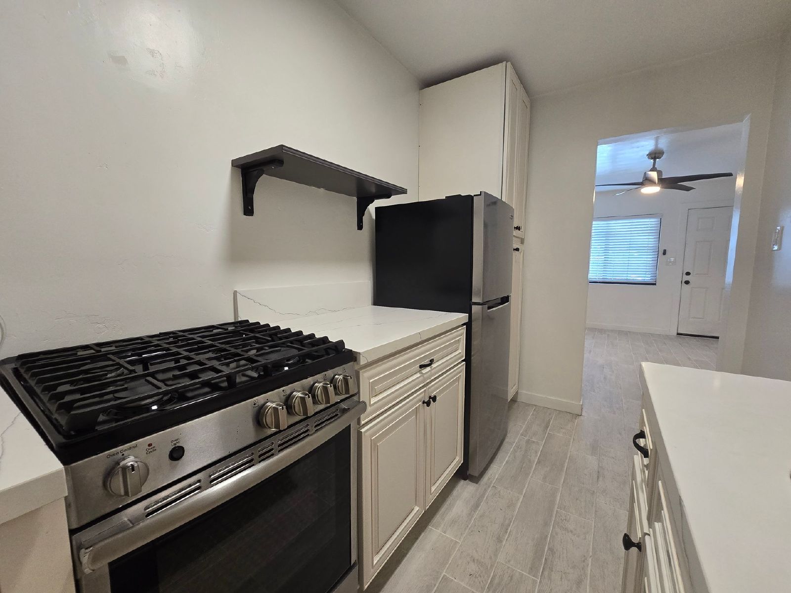 Charming Pacific Beach Apartment Just Blocks from the Beach property image