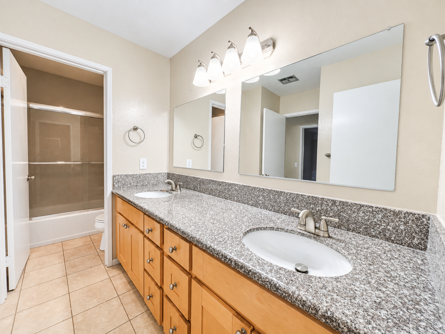 3 Bedroom 1.5 Bath Condo in University City, San Diego property image