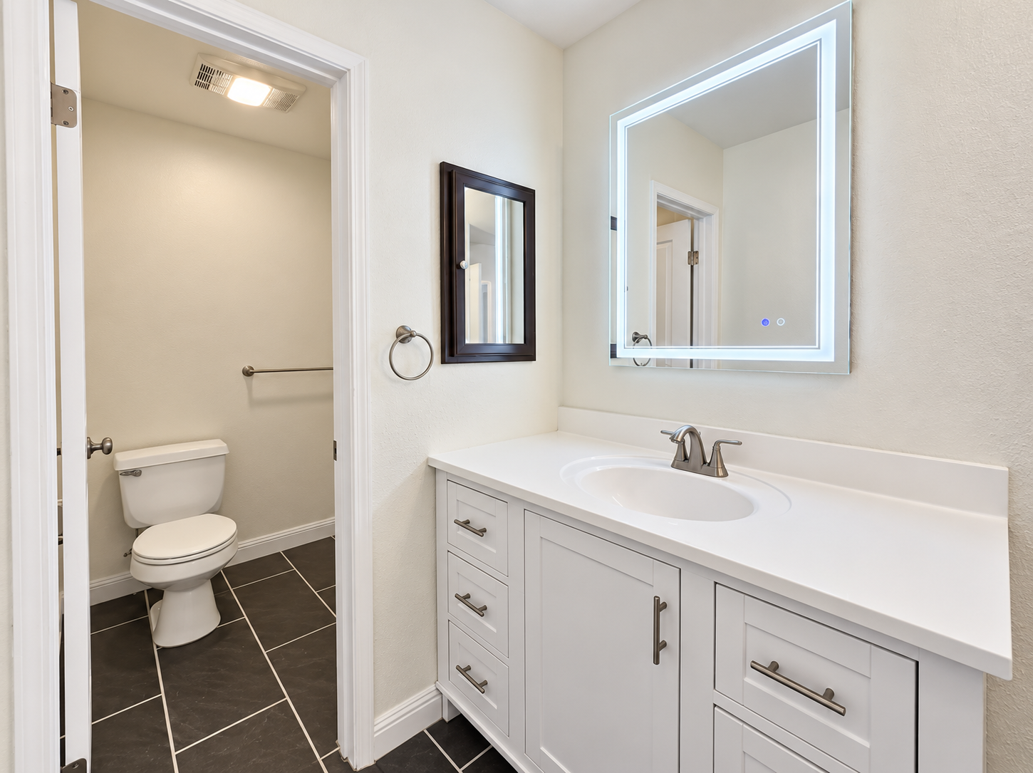 Spacious 2-Bedroom Condo in Vibrant North Park property image