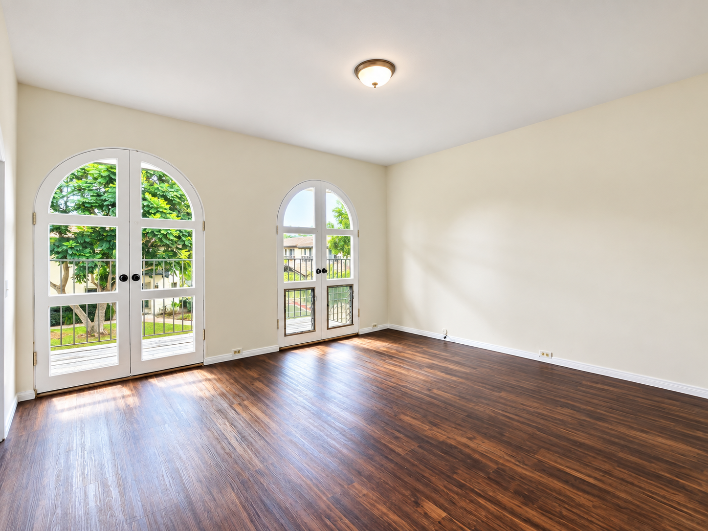 Spacious 3-Bedroom Townhome in a Prime Central San Diego Location property image