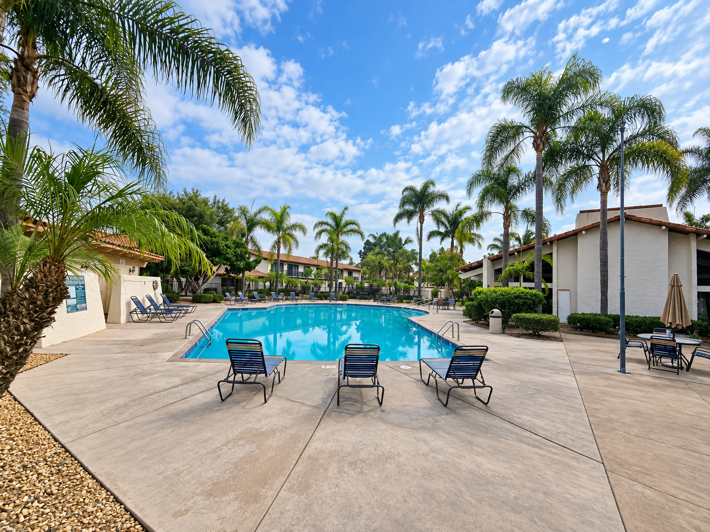 Spacious 3-Bedroom Townhome in a Prime Central San Diego Location property image