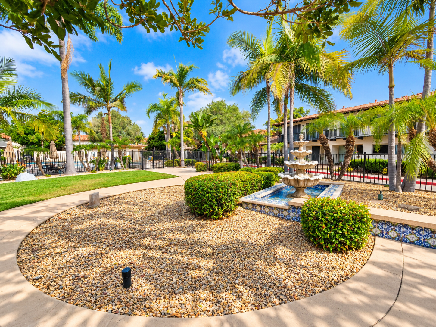 Spacious 3-Bedroom Townhome in a Prime Central San Diego Location property image