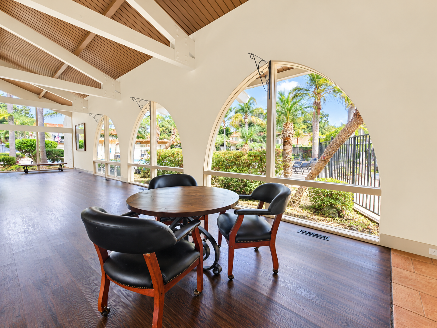 Spacious 3-Bedroom Townhome in a Prime Central San Diego Location property image