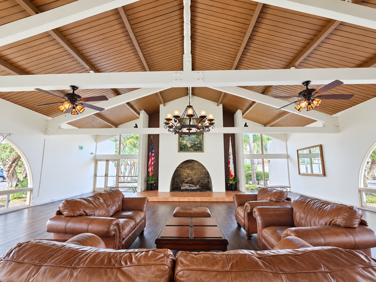 Spacious 3-Bedroom Townhome in a Prime Central San Diego Location property image