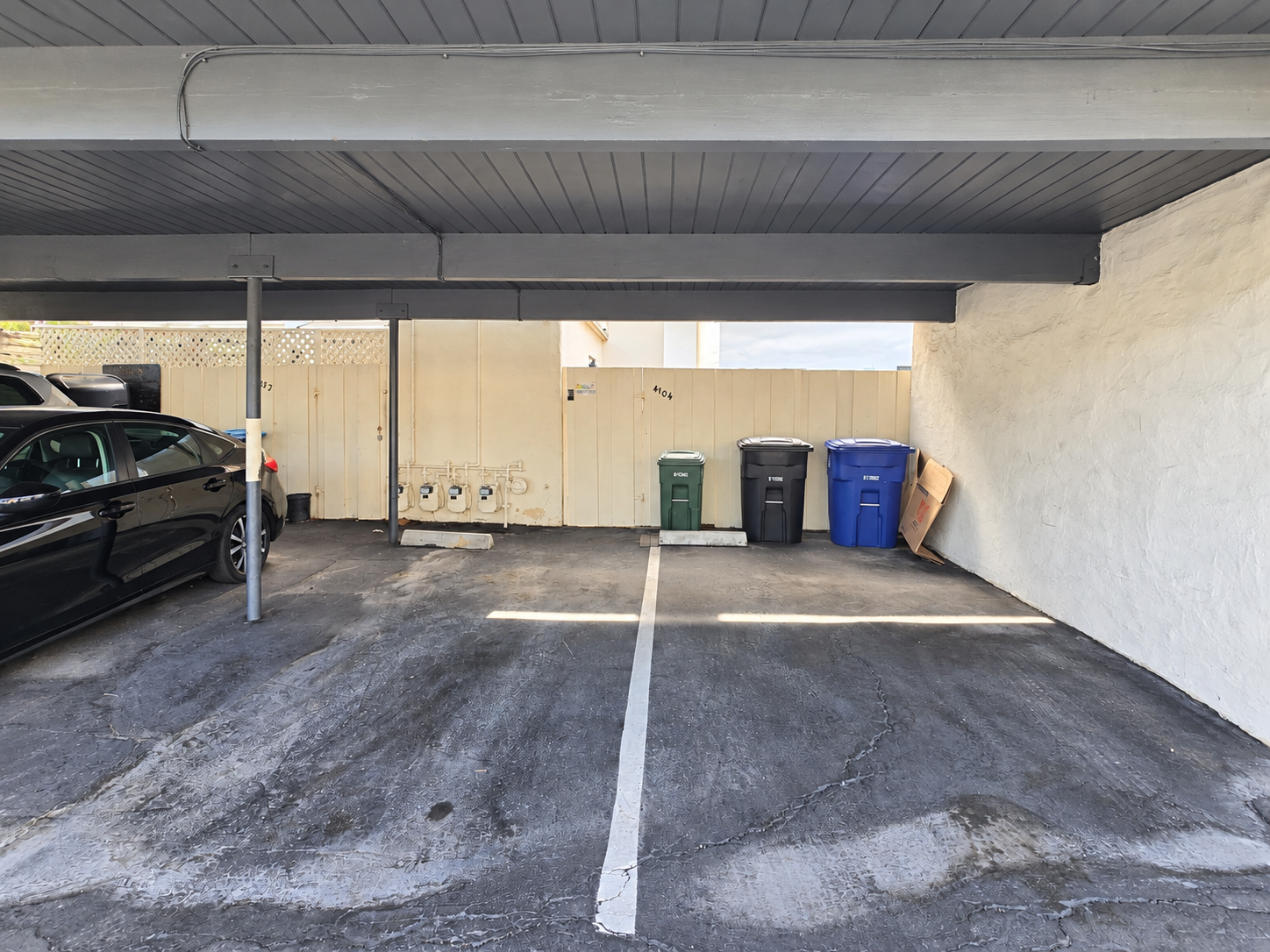 Spacious 3-Bedroom Townhome in a Prime Central San Diego Location property image
