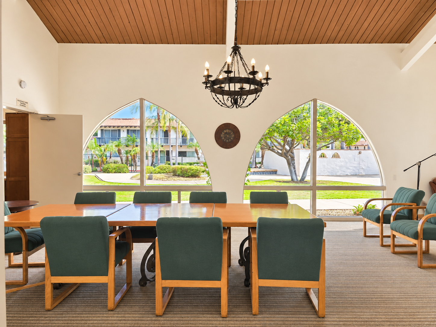 Spacious 3-Bedroom Townhome in a Prime Central San Diego Location property image