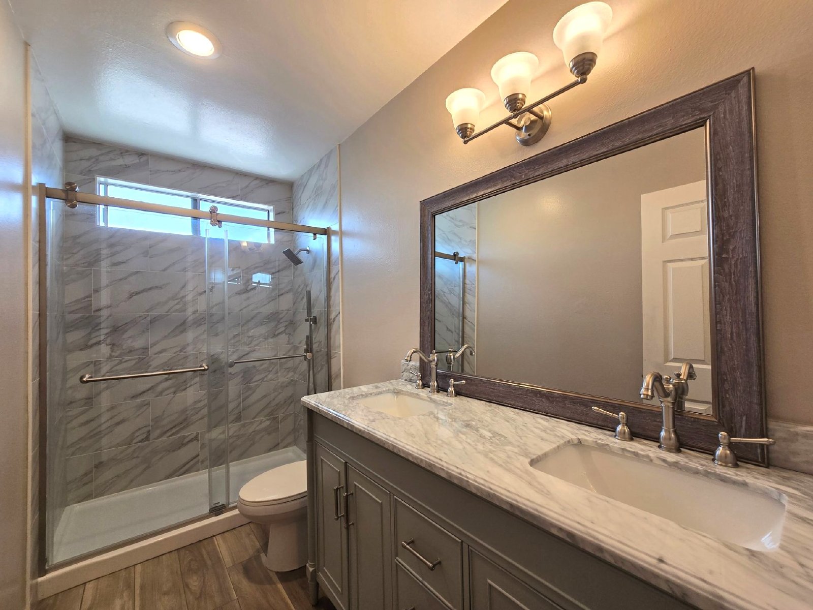 Spacious Home in a Quiet Lemon Grove Neighborhood property image