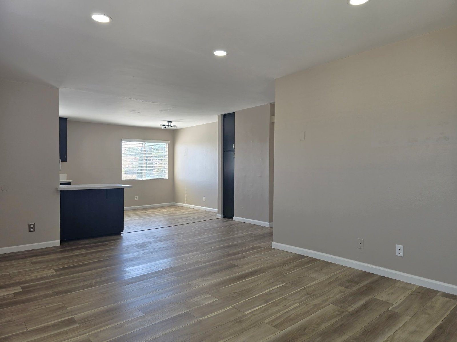 Spacious Home in a Quiet Lemon Grove Neighborhood property image