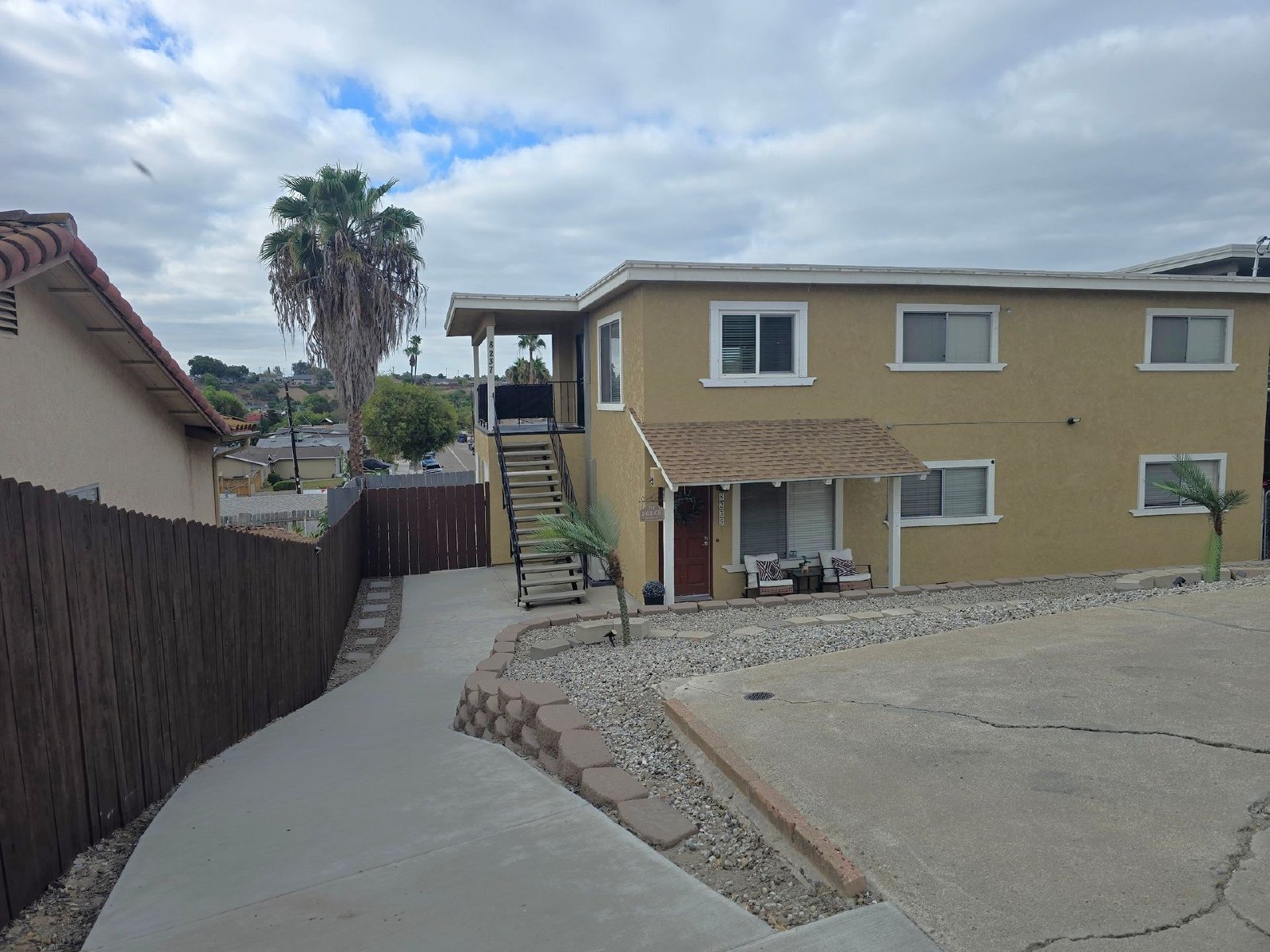 Spacious Home in a Quiet Lemon Grove Neighborhood property image