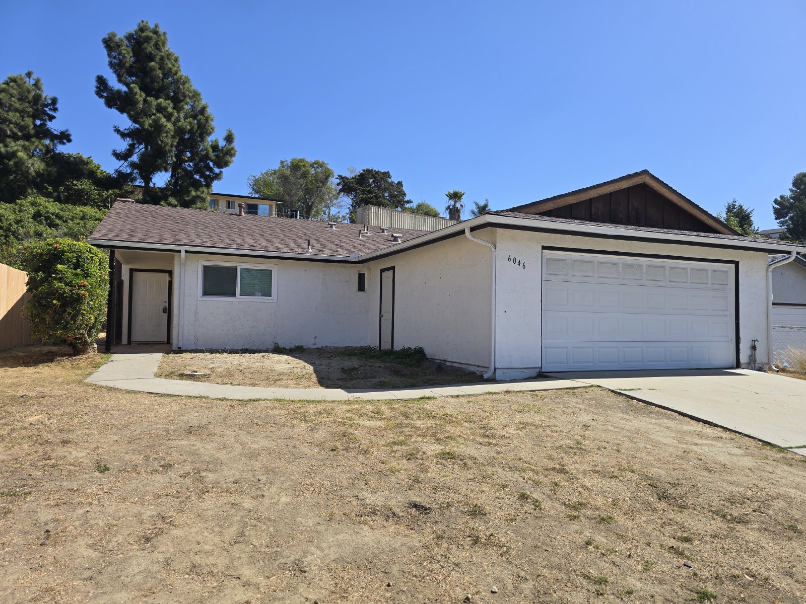 Spacious 4-Bedroom Home in Desirable Paradise Hills property image
