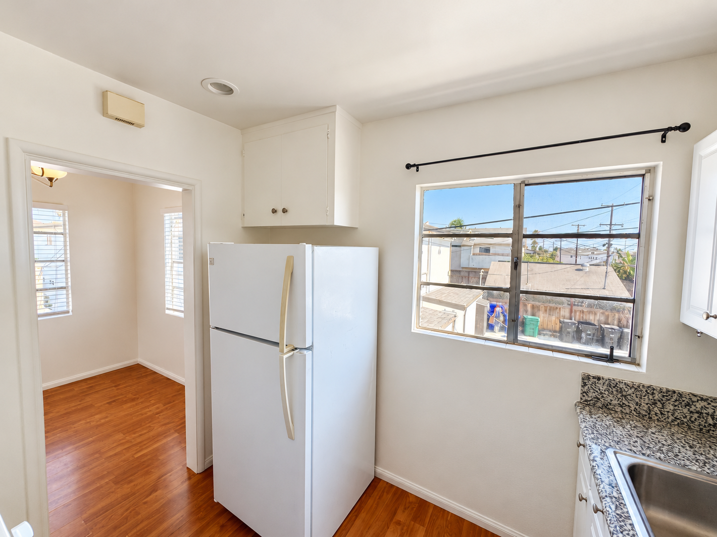 Welcome to this 1-bedroom, 1-bathroom upstairs apartment located in the vibrant Normal Heights property image