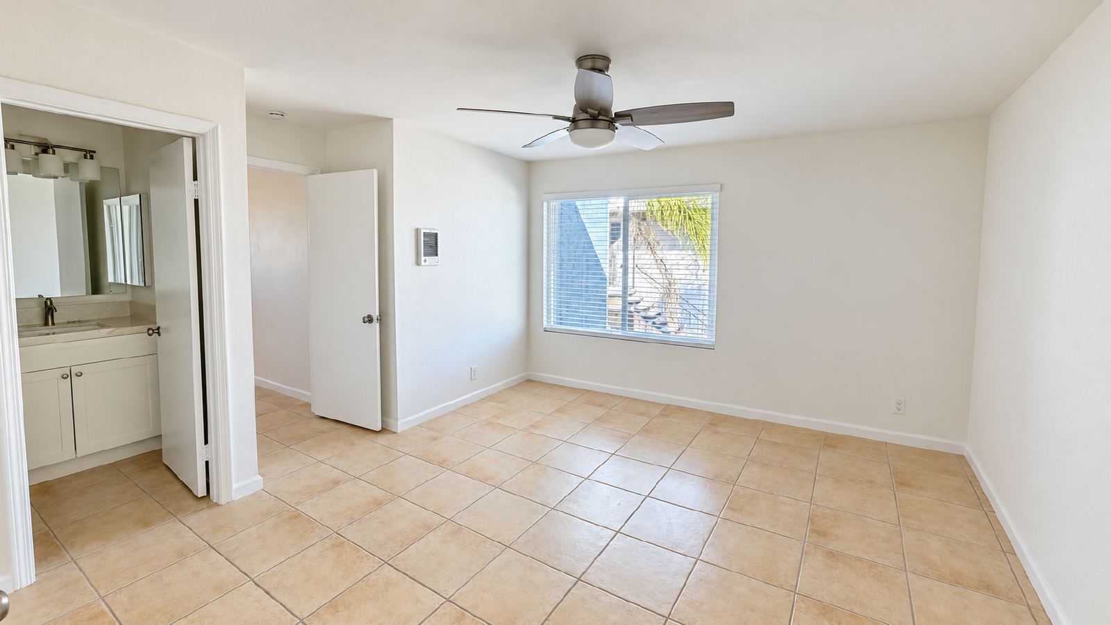 Comfortable 2 Bedroom, 2 Bath Upstairs Apartment in Mira Mesa property image