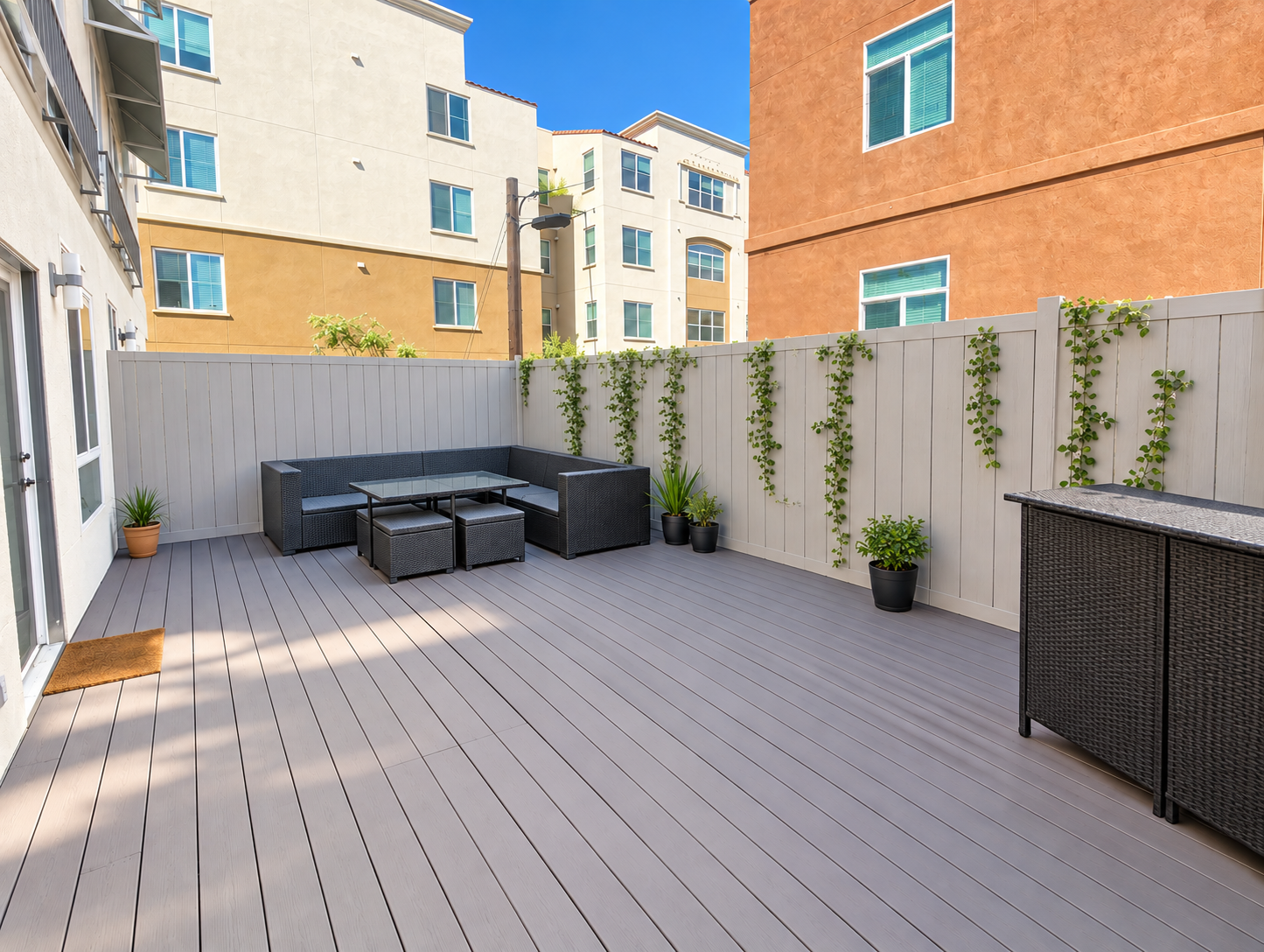 Partially furnished 2BR/2BA home with large deck! **MOVE-IN SPECIAL- GET $1000 OFF MOVE-IN FUNDS! property image