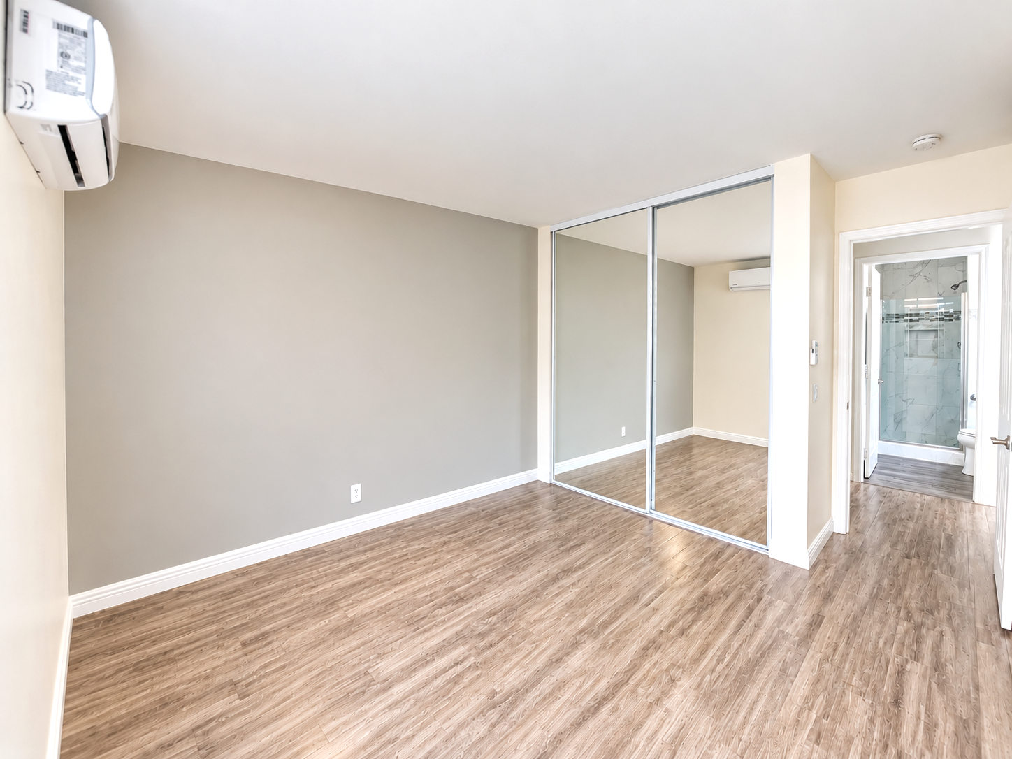 Partially furnished 2BR/2BA home with large deck! **MOVE-IN SPECIAL- GET $1000 OFF MOVE-IN FUNDS! property image