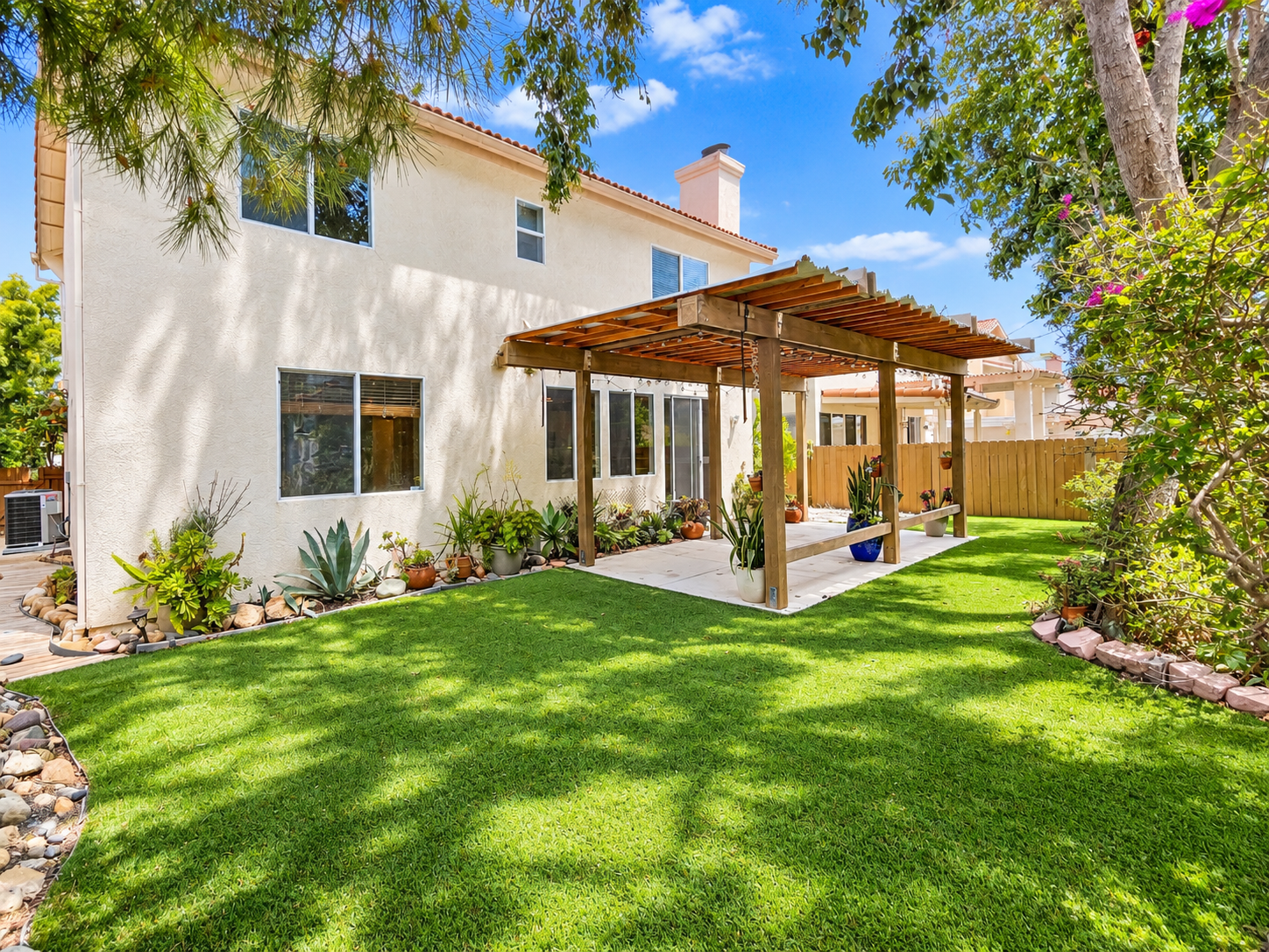 Spacious 4-Bedroom Home in Desirable Ocean View Hills property image