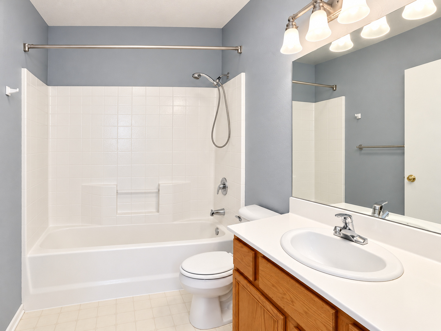 Spacious 4-Bedroom Home in Desirable Ocean View Hills property image