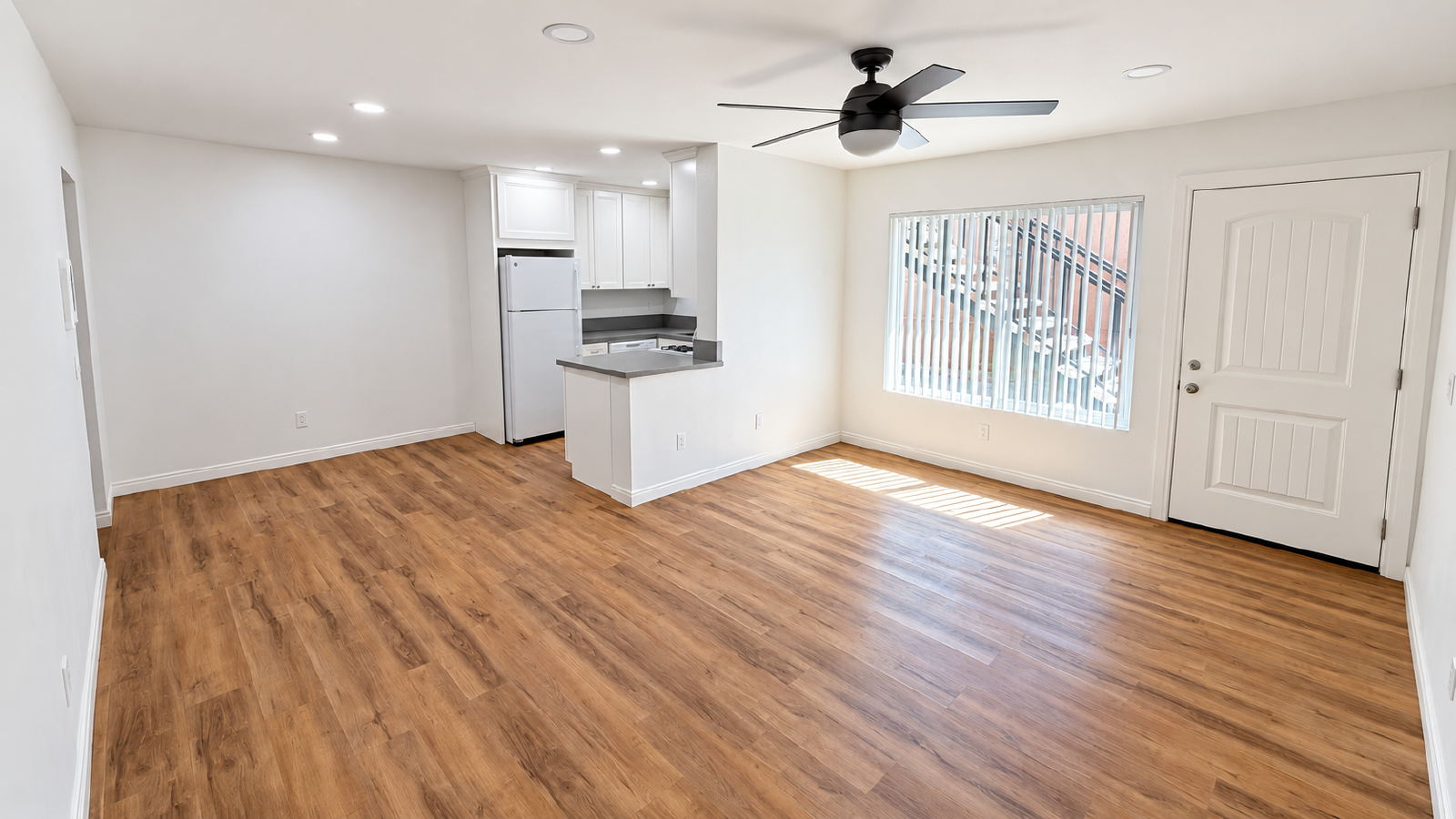 Beautifully Remodeled 1-Bedroom Apartment in Cherokee Point / North Park – Parking Included! property image