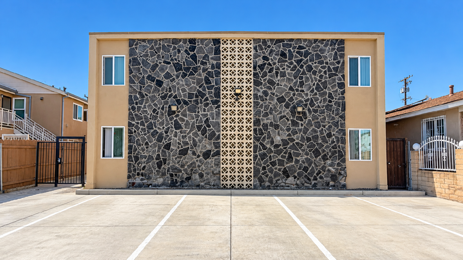 Beautifully Remodeled 1-Bedroom Apartment in Cherokee Point / North Park – Parking Included! property image