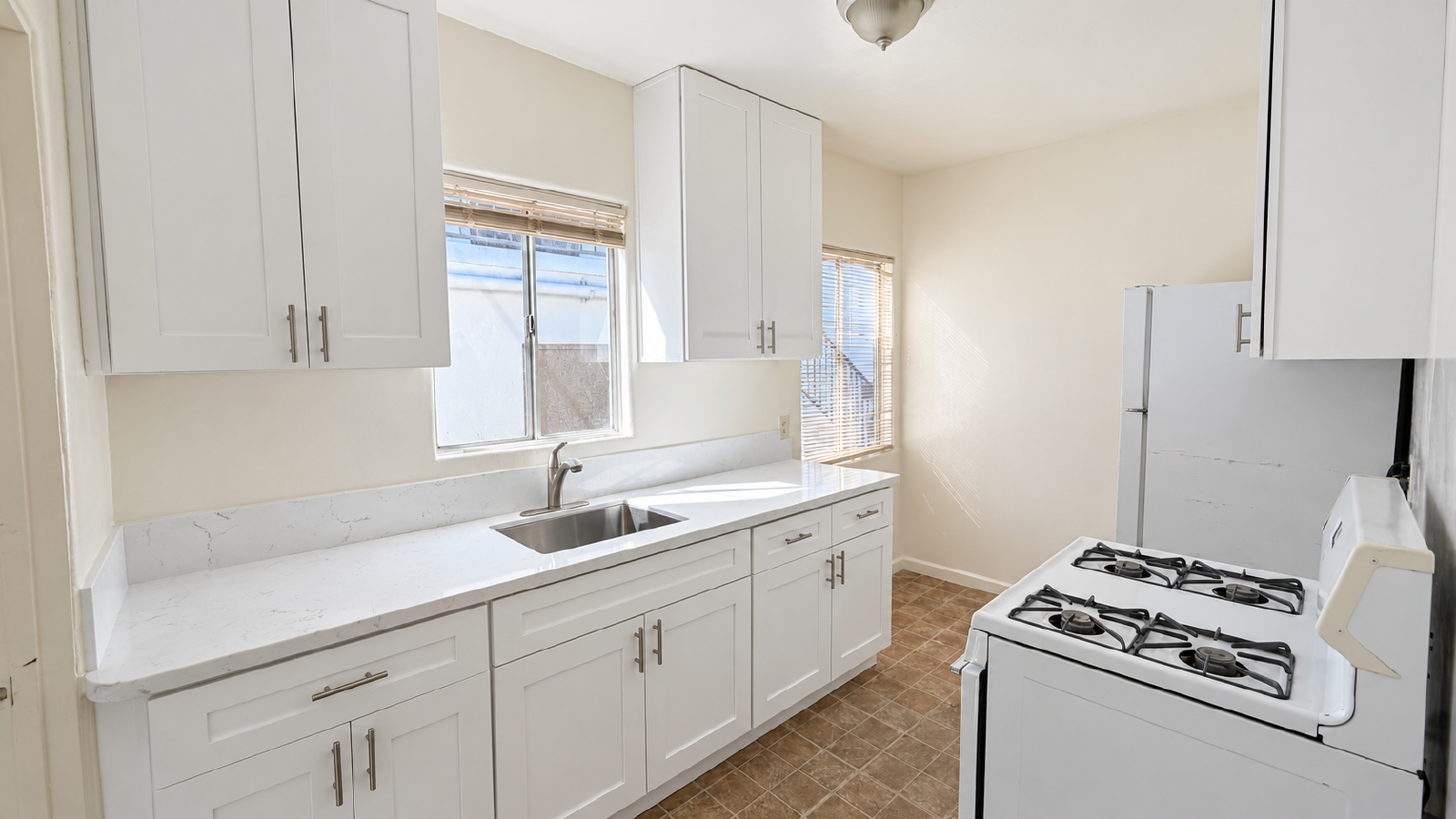 Bright & Charming 1-Bedroom with Updated Kitchen and Built-In Storage property image