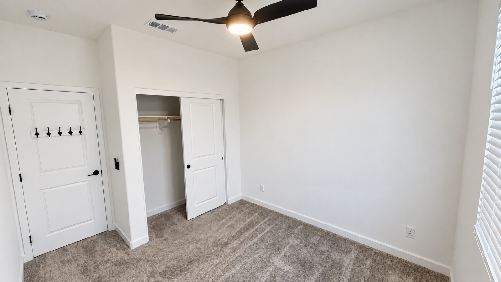 Modern Sunbow Townhome with Private Patio & Resort-Style Amenities property image