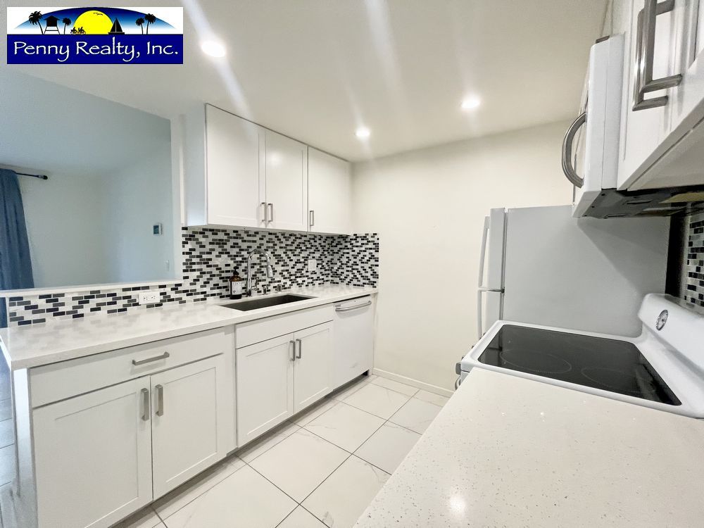 1 Bedroom / 1 Bath Charming Condo in Mission Valley San Diego property image