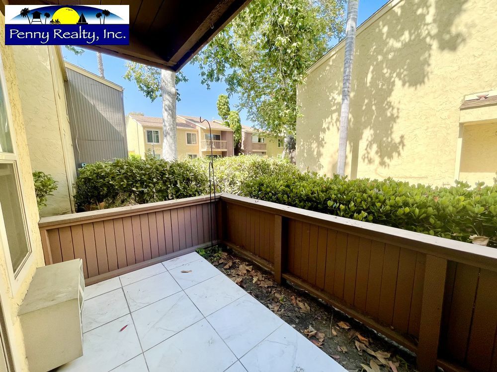 1 Bedroom / 1 Bath Charming Condo in Mission Valley San Diego property image