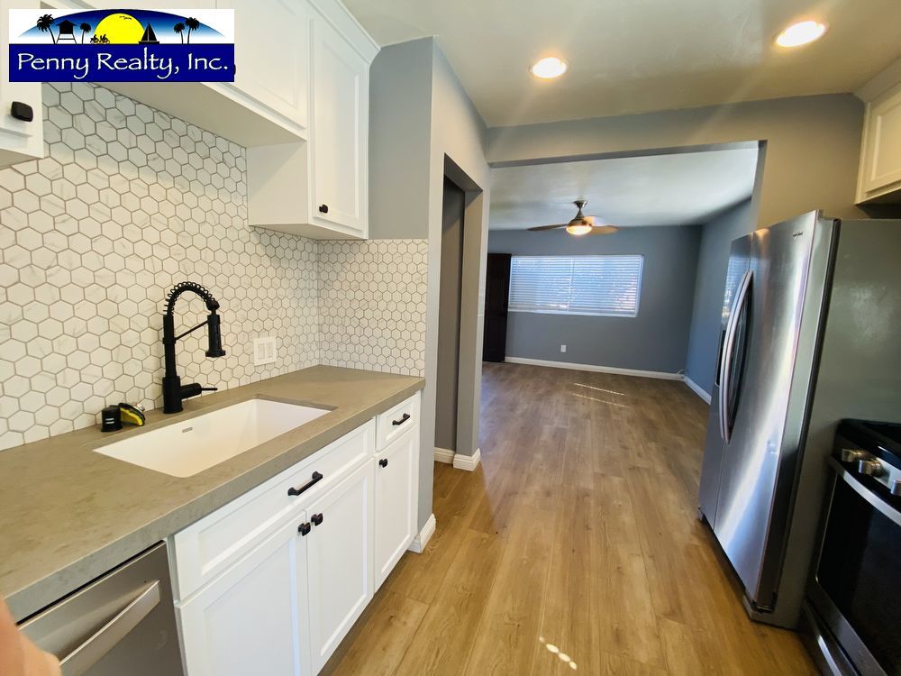 Lovely remodeled 3 bed 1 bath in Pacific Beach ! Minutes from Mission Bay and the beach! property image